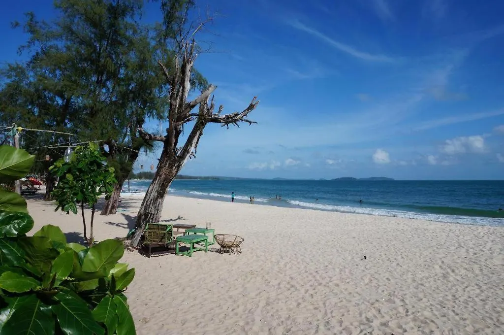 The Palm Hotel Sihanoukville 4*,  Kamboçya