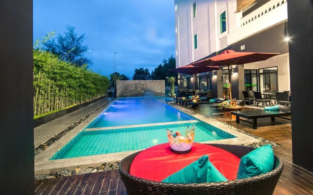 Resort The Palm Hotel Sihanoukville