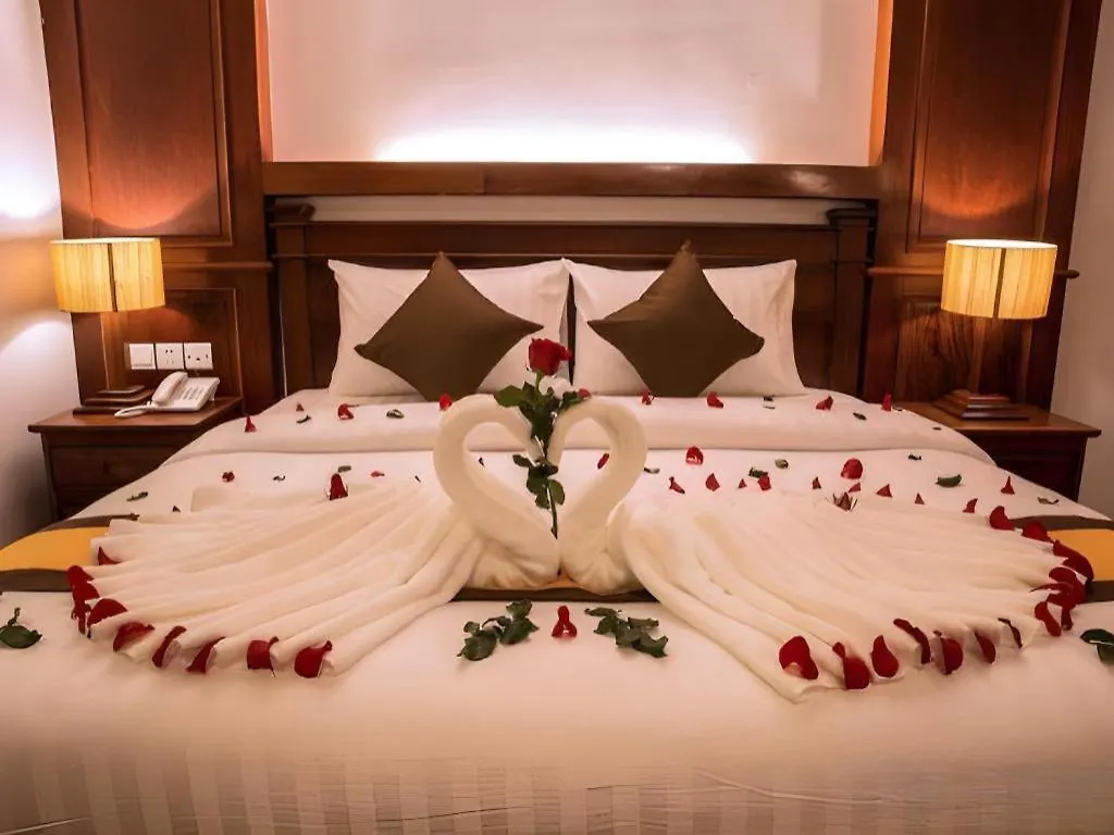 Resort The Palm Hotel Sihanoukville