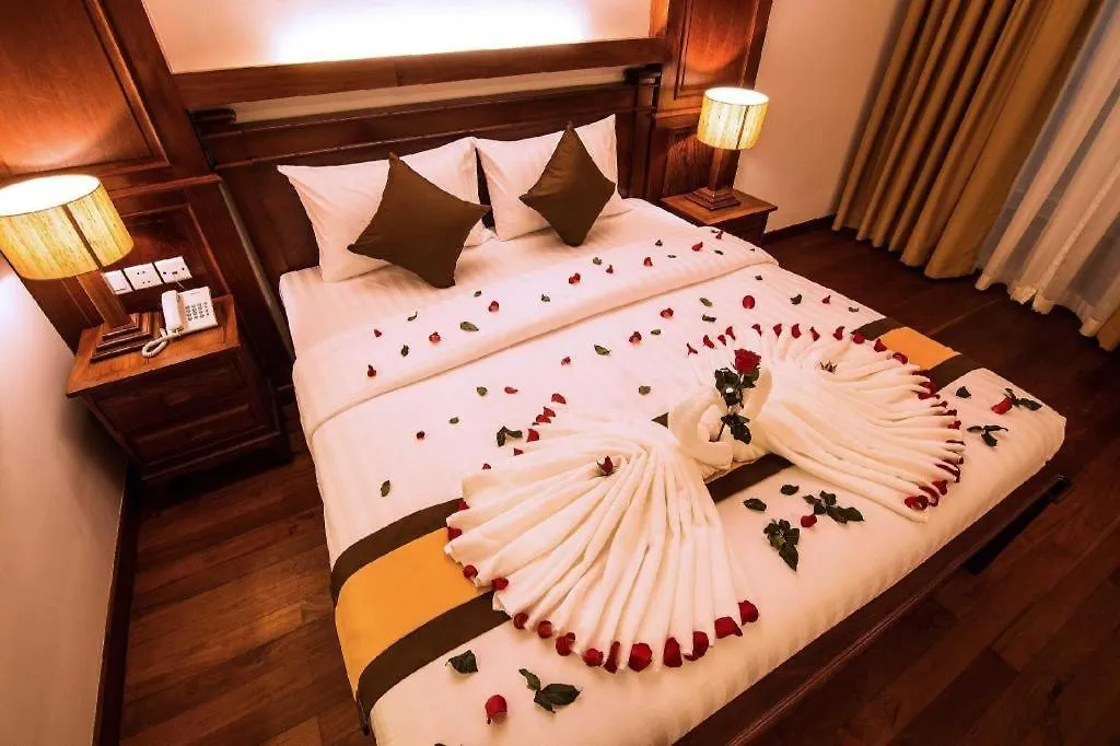 The Palm Hotel Sihanoukville 4*,  Cambodia