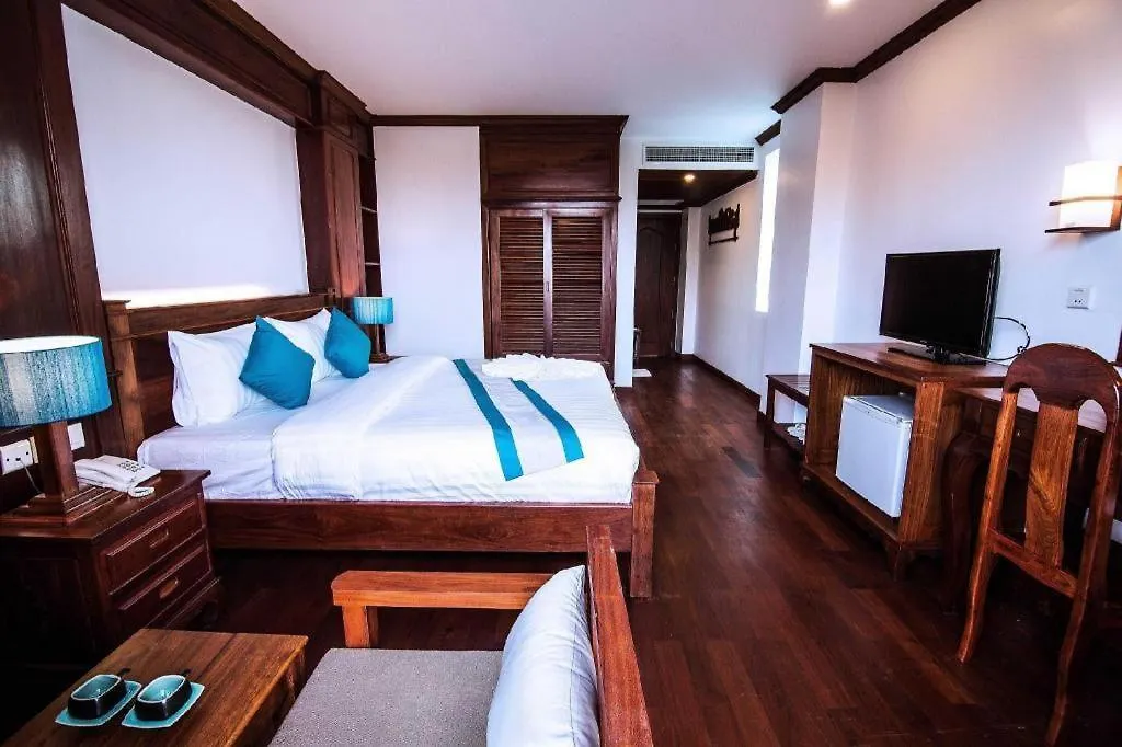 The Palm Hotel Sihanoukville Resort