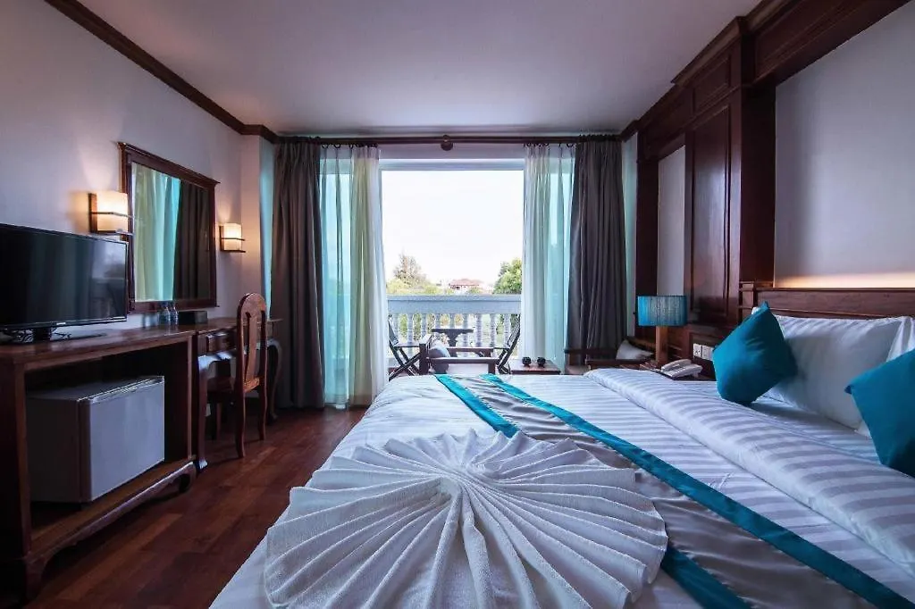 Resort The Palm Hotel Sihanoukville