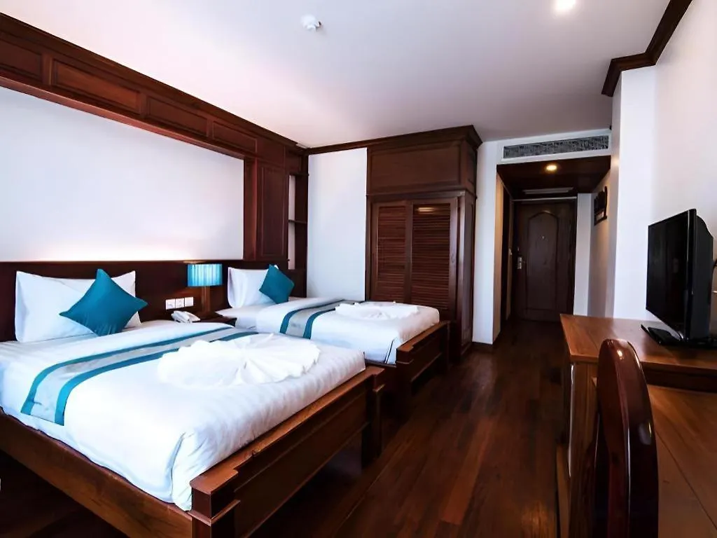 Resort The Palm Hotel Sihanoukville