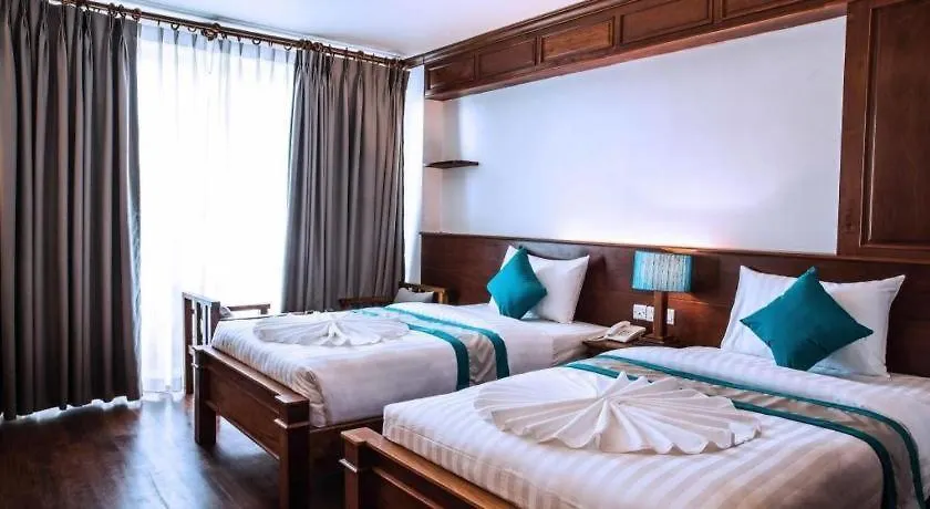 **** Resort The Palm Hotel Sihanoukville Cambodia