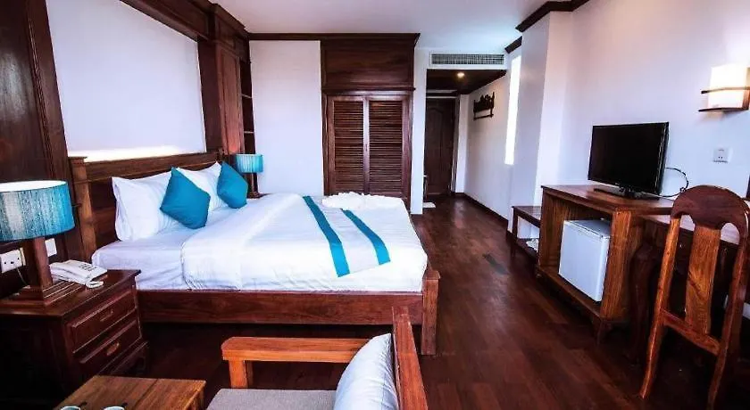 The Palm Hotel Sihanoukville