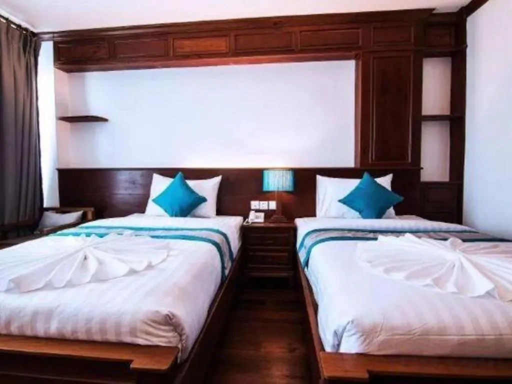 The Palm Hotel Sihanoukville Üdülőközpont