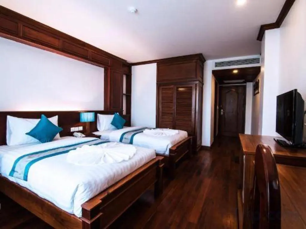 Üdülőközpont The Palm Hotel Sihanoukville