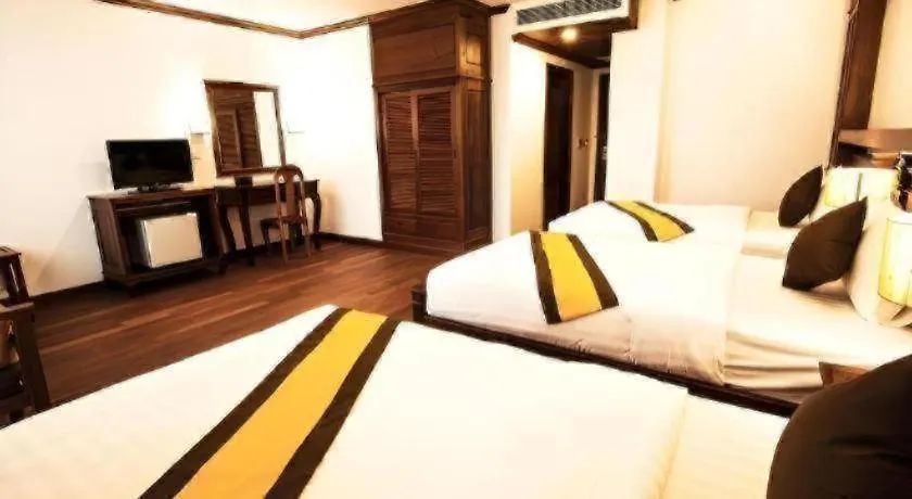 The Palm Hotel Sihanoukville Üdülőközpont
