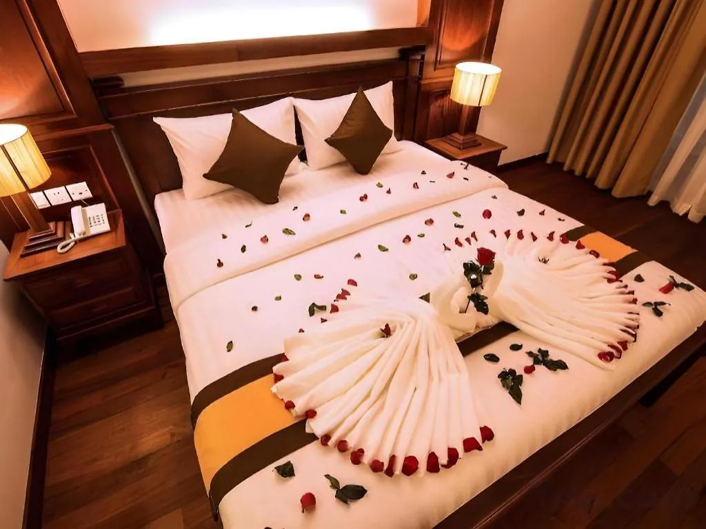 The Palm Hotel Sihanoukville Üdülőközpont