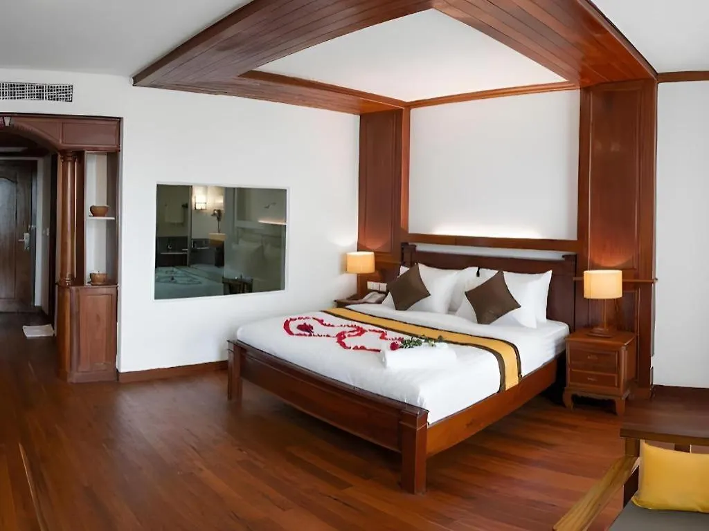 The Palm Hotel Sihanoukville 4*,  Kambodzsa