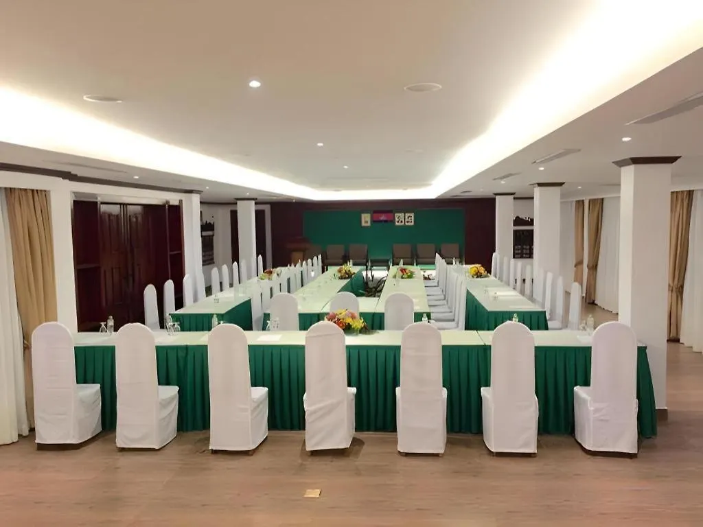 The Palm Hotel Sihanoukville 4*,